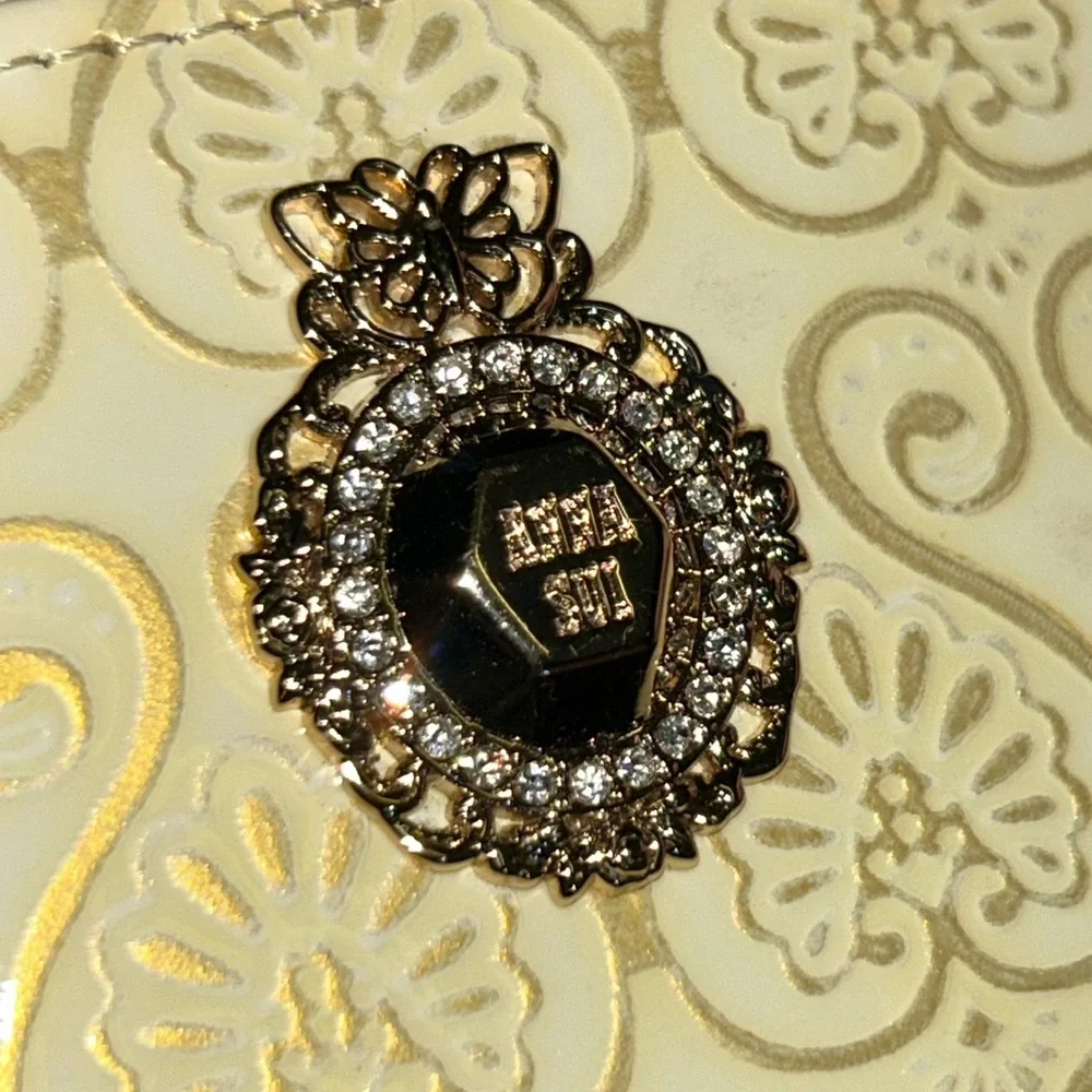 NWT Anna Sui Zip Around Wallet